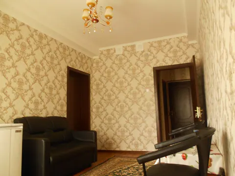 Charm divanli lyuks mehmon xonasi