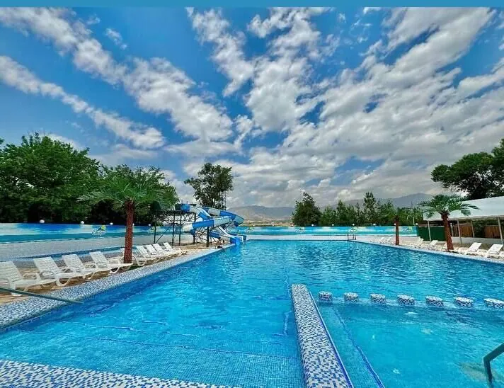 Yozgi hovuz va akvapark